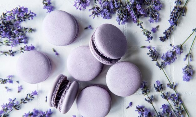 El Dulce Sabor De la Navidad: Día 7 Macarons de Lavanda